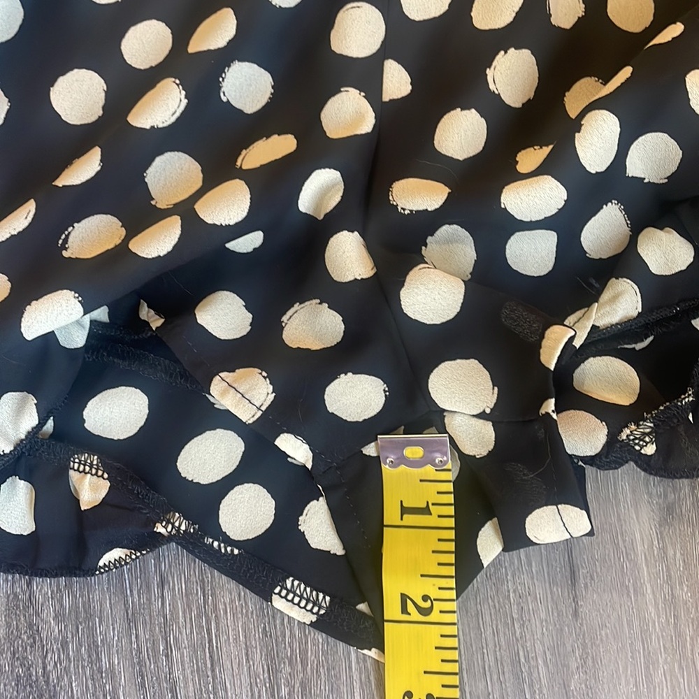 Honey punch, Polka dot, black,white jumper,front cut out,Surplice neck ,Small, - Picture 8 of 12